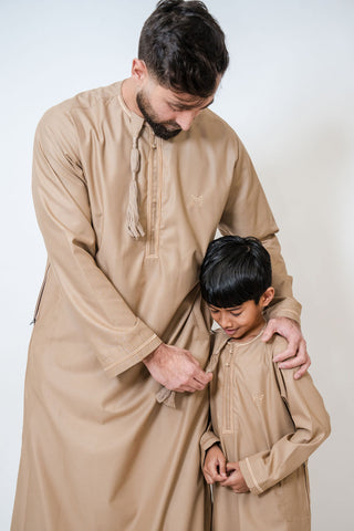 Adam’s Omani Lux Mens Thobe Collection- Sand